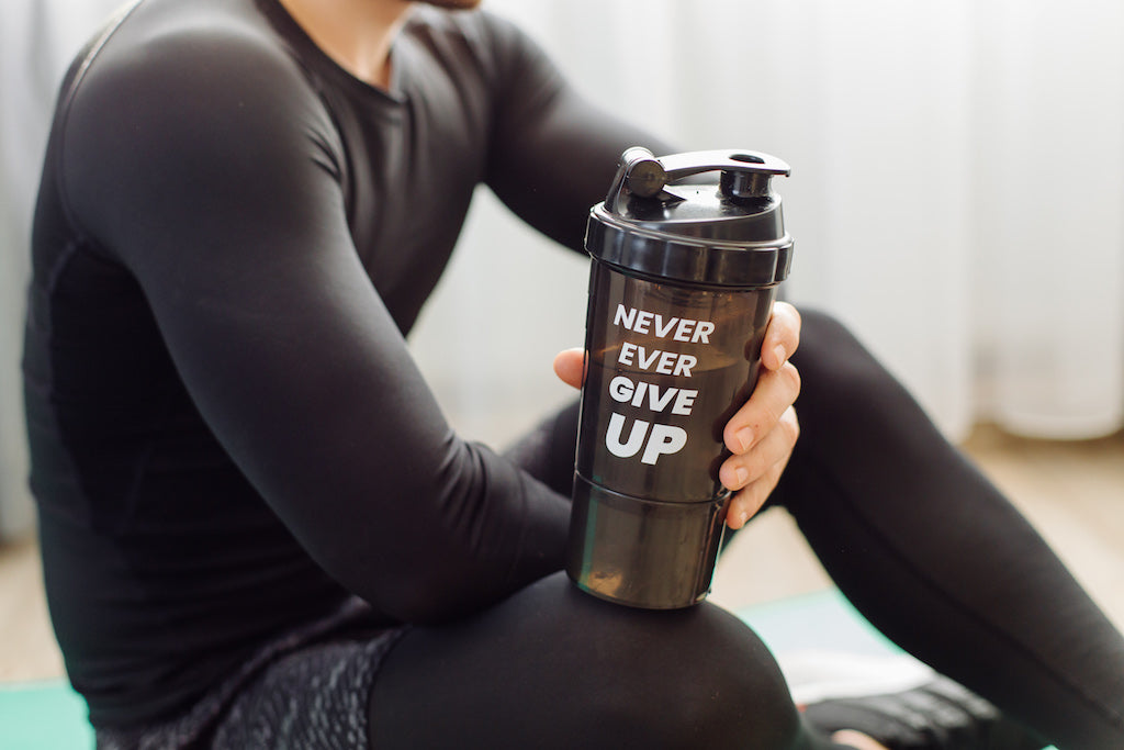 Démystifier la protéine de lactosérum : Comment choisir entre la Whey, la Whey Isolate et la Whey Hydrolysée pour des résultats optimaux?